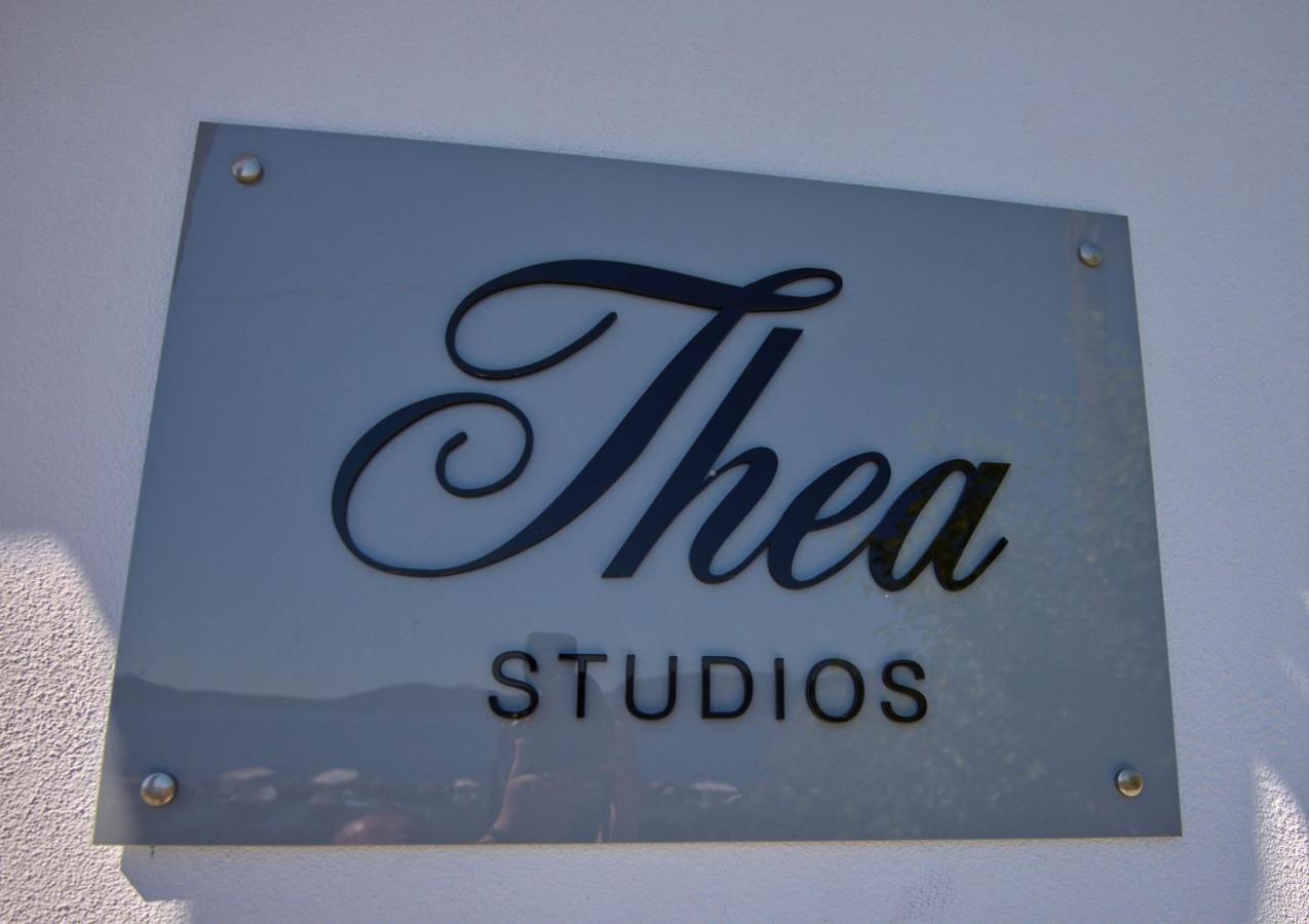 Thea Studios Kalamakia Luaran gambar